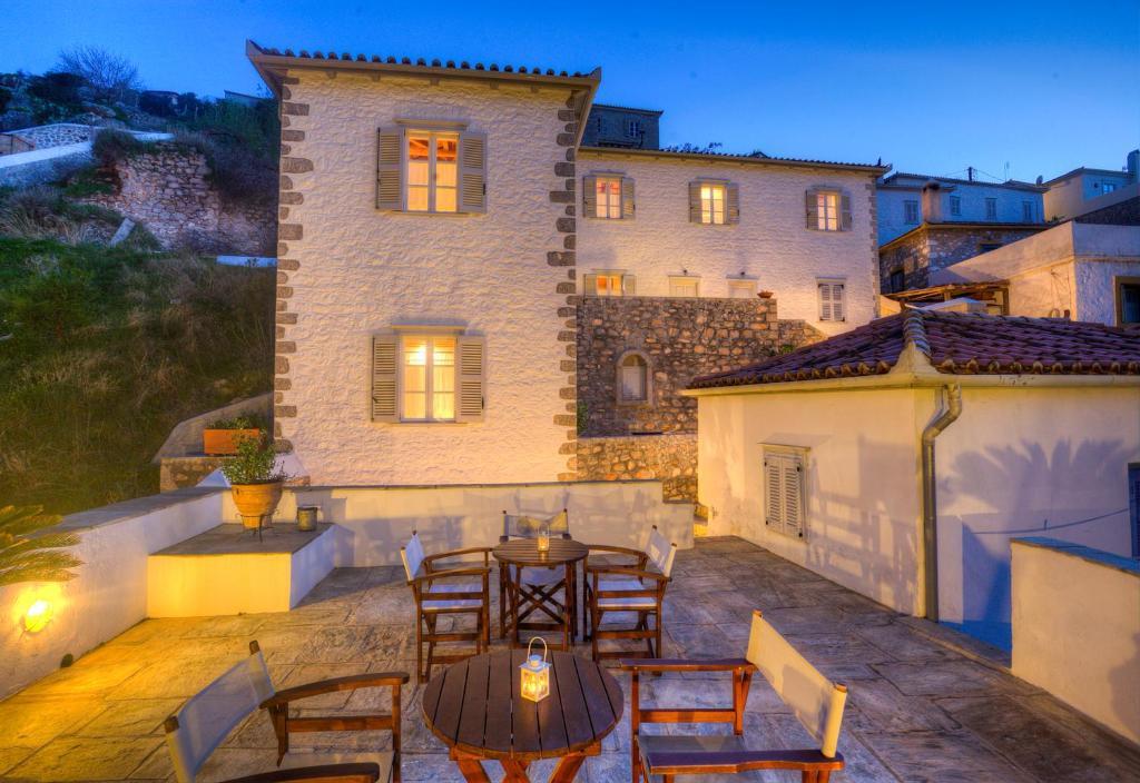 Nereids Guesthouse Hydra  Zewnętrze zdjęcie