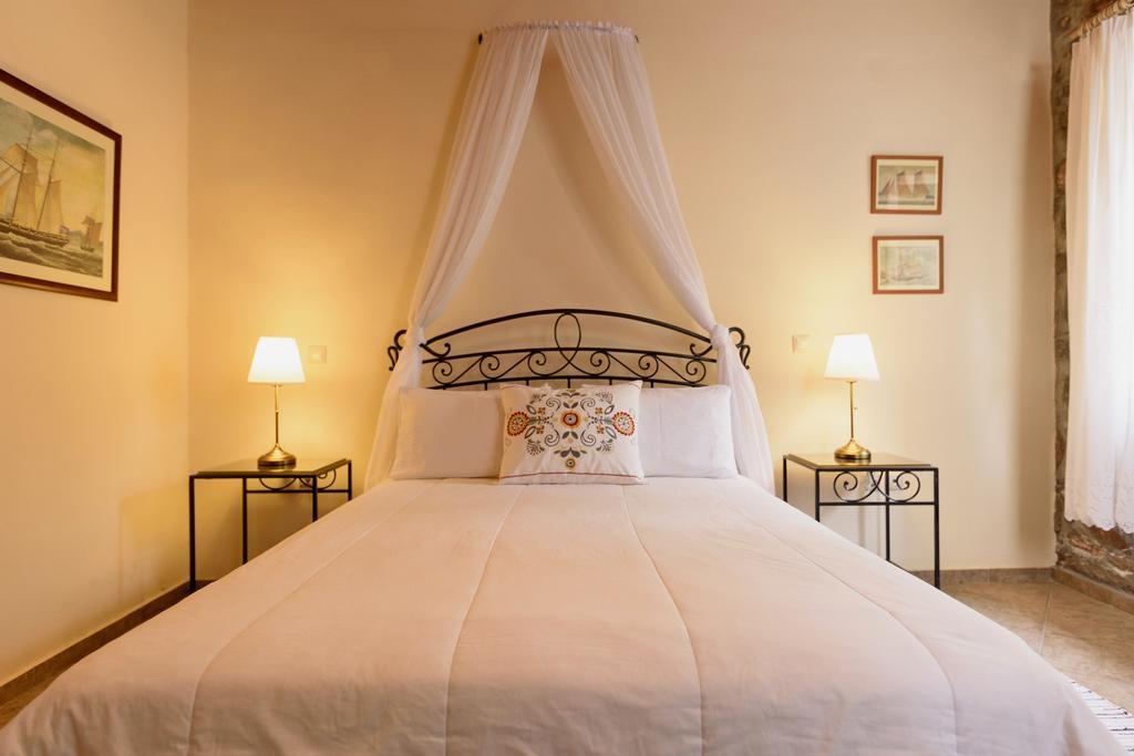 Nereids Guesthouse Hydra  Zewnętrze zdjęcie