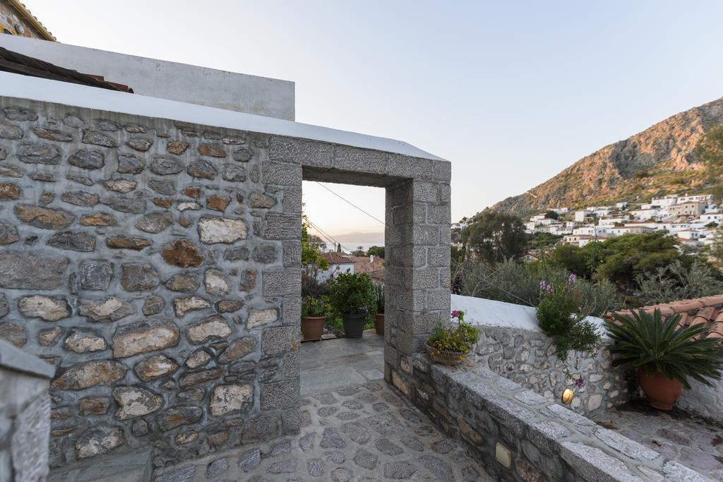 Nereids Guesthouse Hydra  Zewnętrze zdjęcie