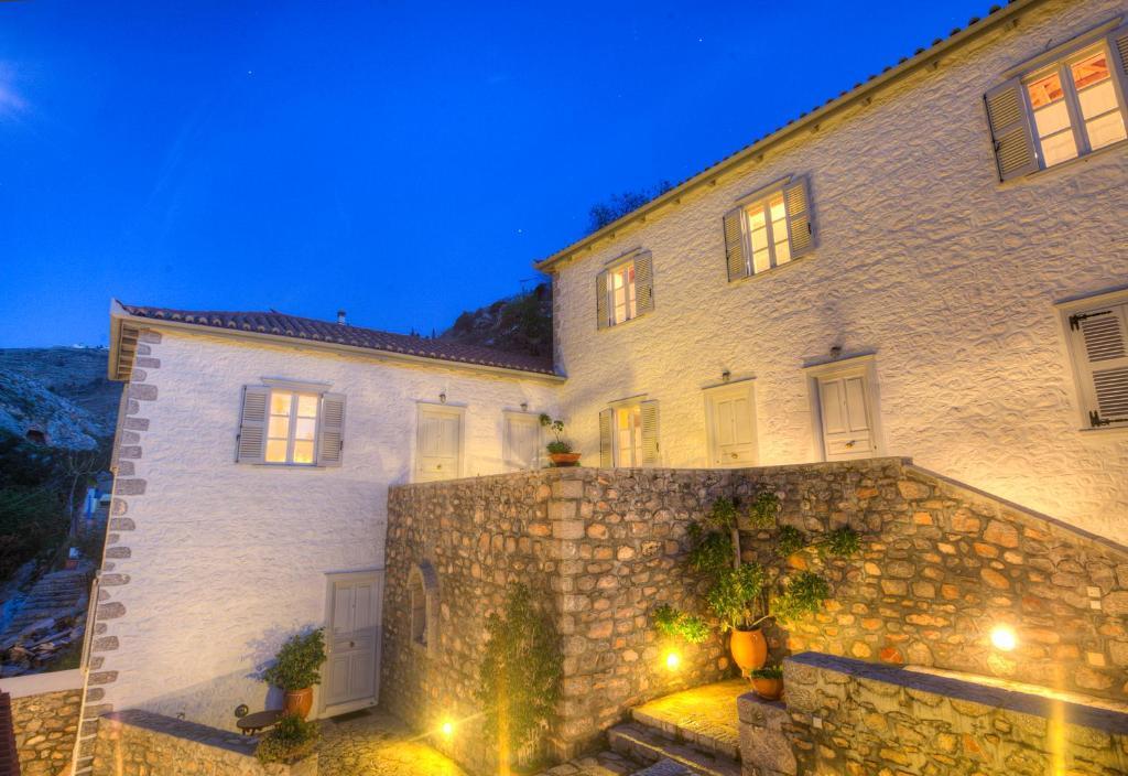 Nereids Guesthouse Hydra  Zewnętrze zdjęcie